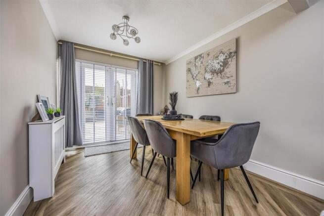 103 Purbrook Gardens, Purbrook-PorticoMarketing-So