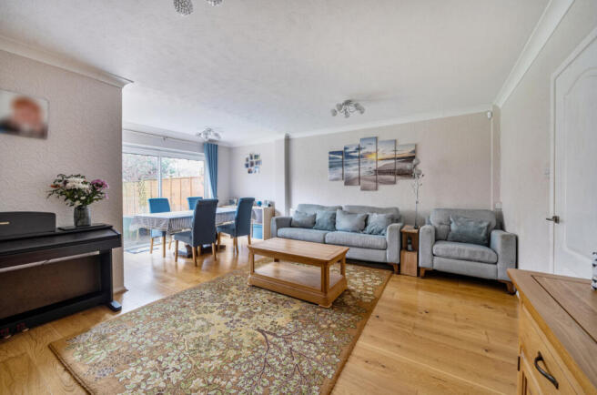 1408686-12-6984b1...