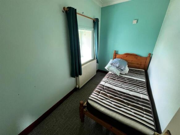 2 bed Terraced for sale Image 12