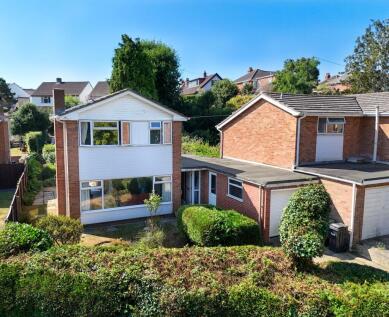 Clinton Road, Lymington, SO41