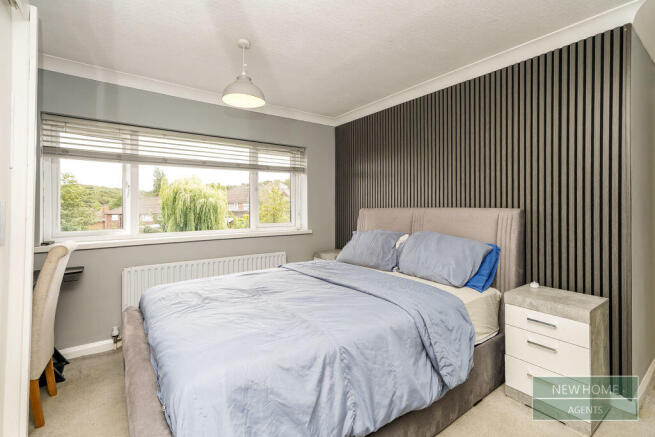 4 bed Semi-Detached for sale Image 12