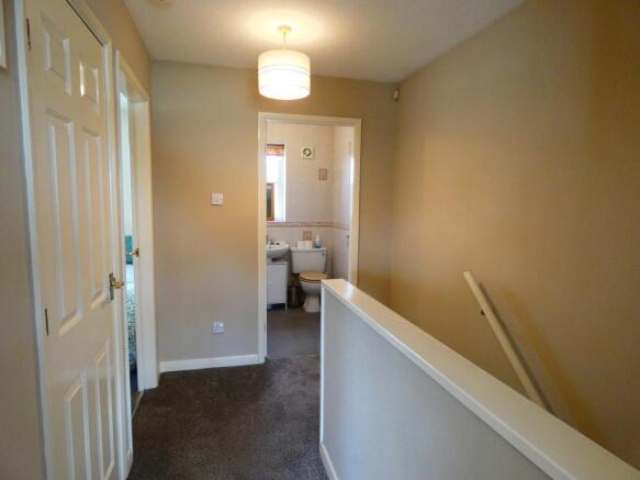 2 bed Semi-Detached for sale Image 7