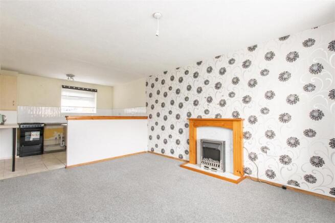 Open Plan Lounge/Dining Area