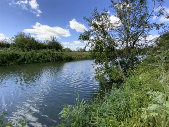 Adjacent to Rive
