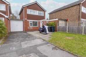 117, Heathfield Road, Ferndown BH22 0DE