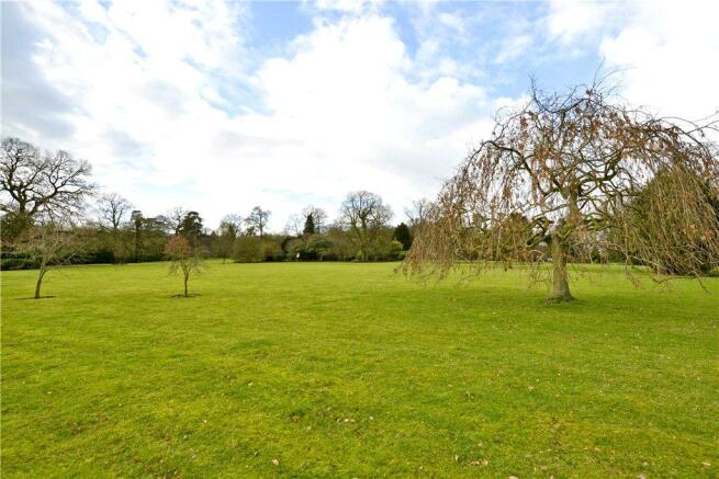 Communal Grounds