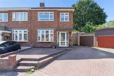 Westfield Close, Wickford, Essex, SS11