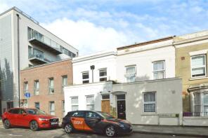 60, Portree Street, London E14 0HT
