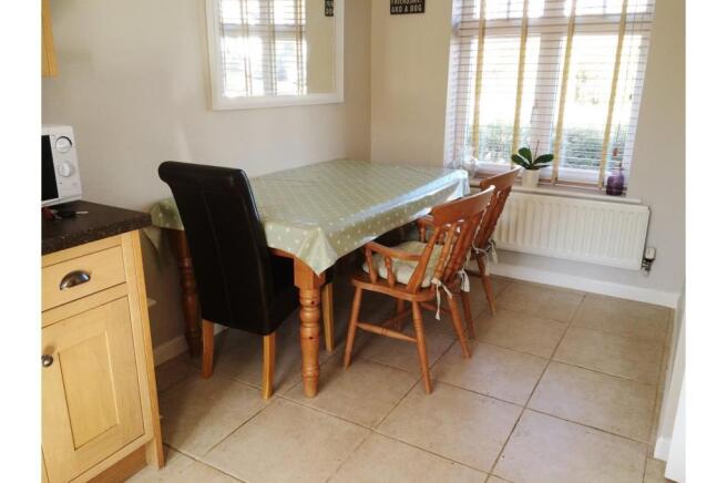Kitchen / Breakfast