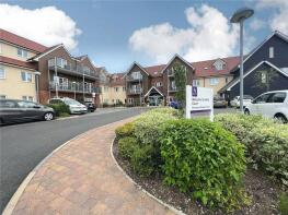 27, Keble Court, Redfields Lane, Church Crookham, Fleet GU52 0AE