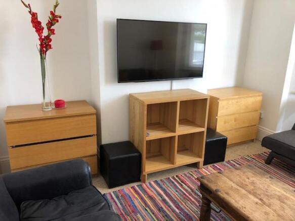 SITTING ROOM