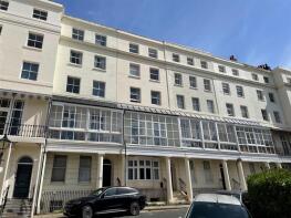 Flat 5, 15, Marine Square, Brighton BN2 1DL