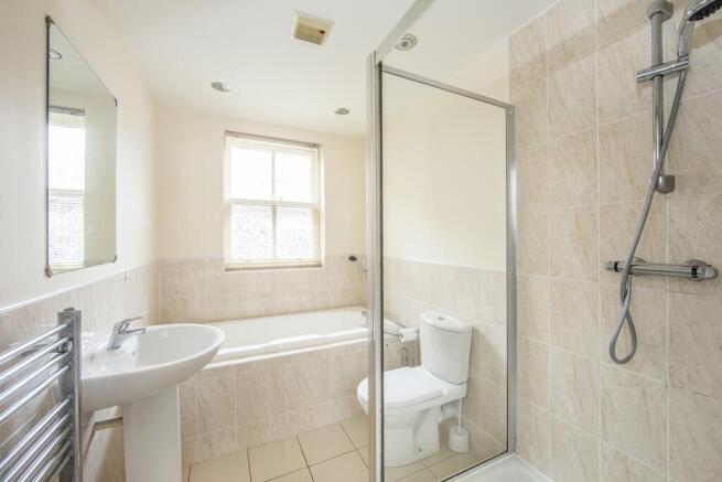 Bathroom 01