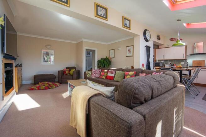 Kitchen/Family Room