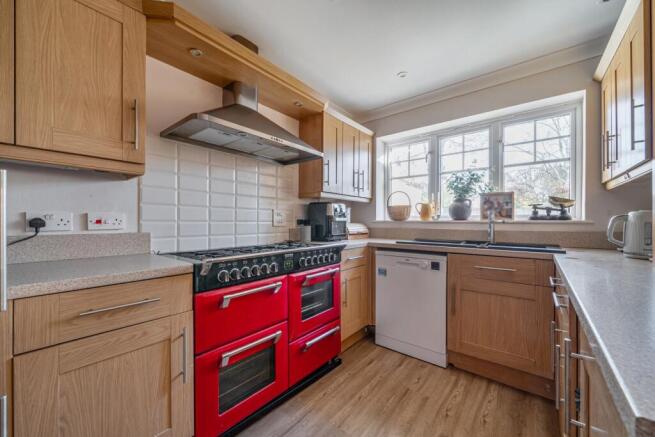 1383373-16-6925940712485