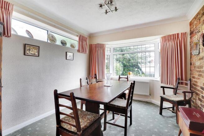 Dining Room.jpg