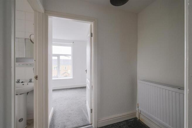 2 bed End of Terrace for sale Image 10