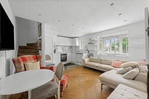 15, Firs Close, Mitcham CR4 1AX
