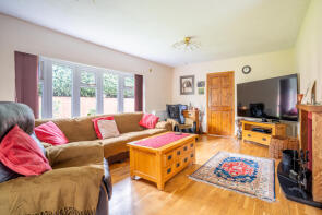 6 Chelmont, Hammerton Close, York YO26 8DJ