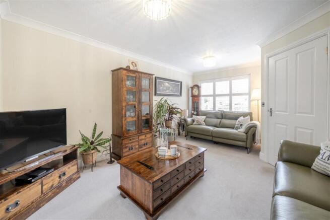 11 Herbert Gardens, Towcester