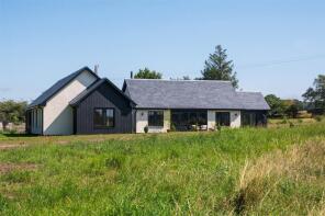 Avonlea, Cowdenburn Cottages, West Linton EH46 7BD