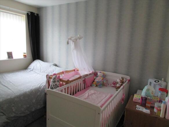 BEDROOM 2