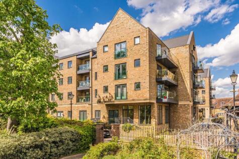Lion Wharf Road, Old Isleworth