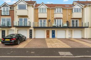 33, Pacific Close, Southampton SO14 3TX