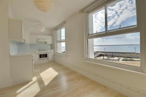 Flat D, Aquitaine House, Grand Parade, Portsmouth PO1 2NF