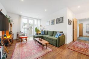 9, 34e Welland House, Old Devonshire Road, London SW12 9RB