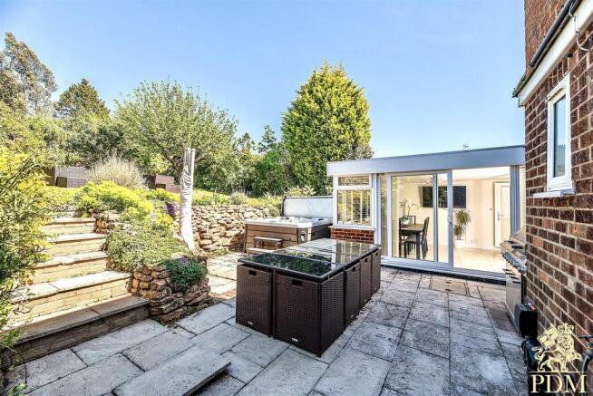 2 Arundel Drive, Bramcote (6 of 56).jpg