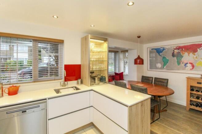 Kitchen/Dining Room