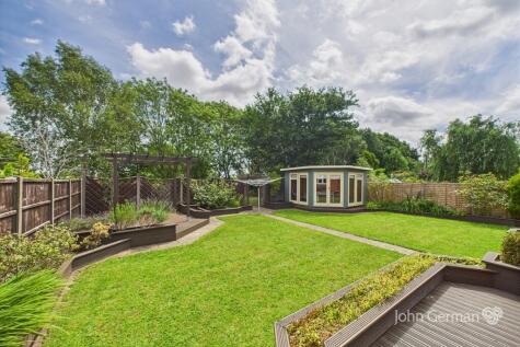 Postern Road, Tatenhill
