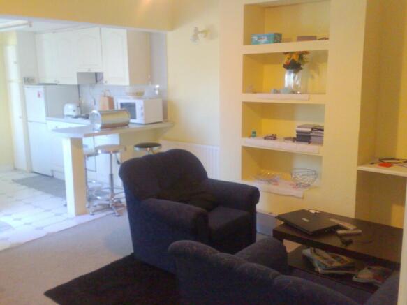 Photo 3