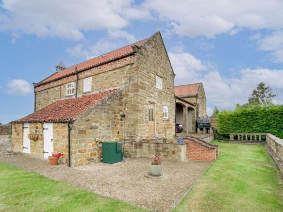 2 bed Cottage to rent Image 12