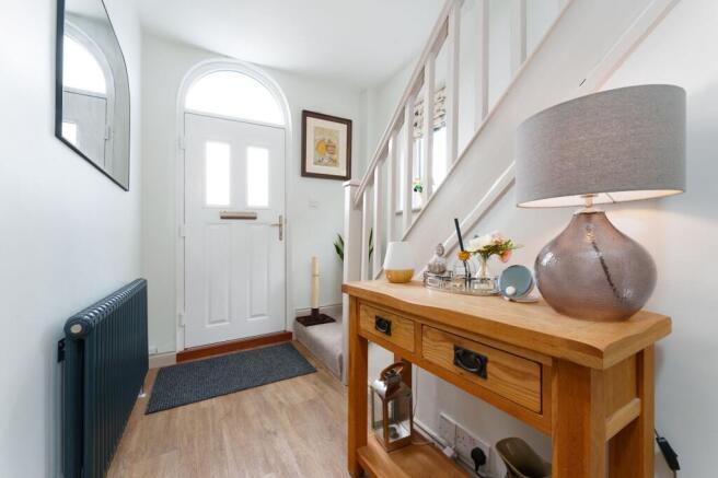 4 bed Semi-Detached for sale Image 5