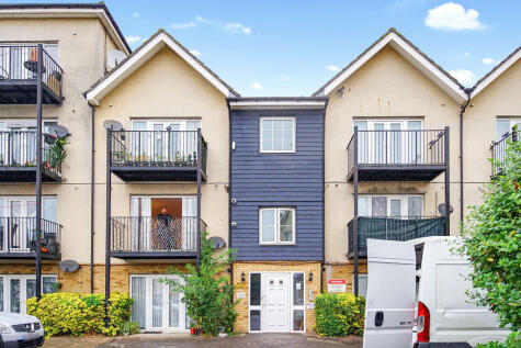 Blackthorn Road, Ilford, IG1