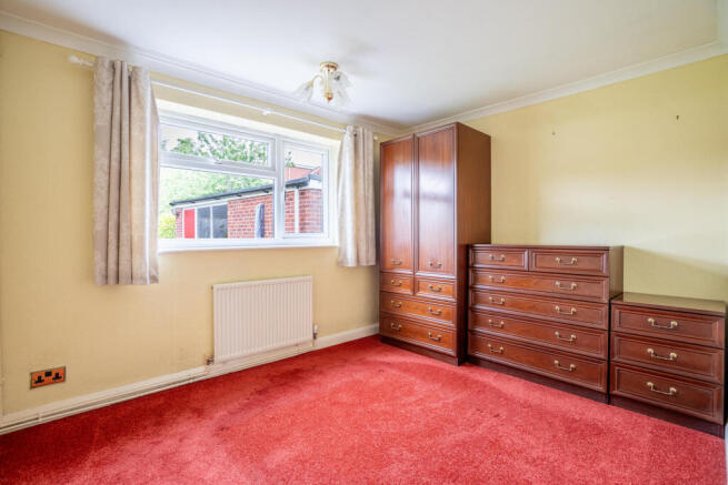 3 bed Bungalow for sale Image 11