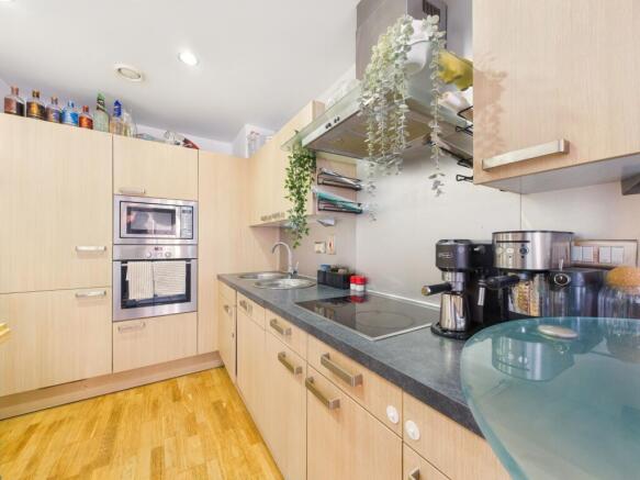 Bauhaus - Little John Street - EweMove - Kitchen