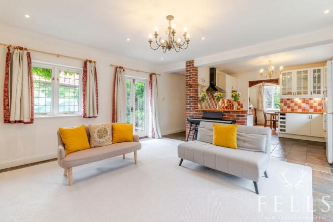 Fairlie Park, Ringwood, BH24 photo 4