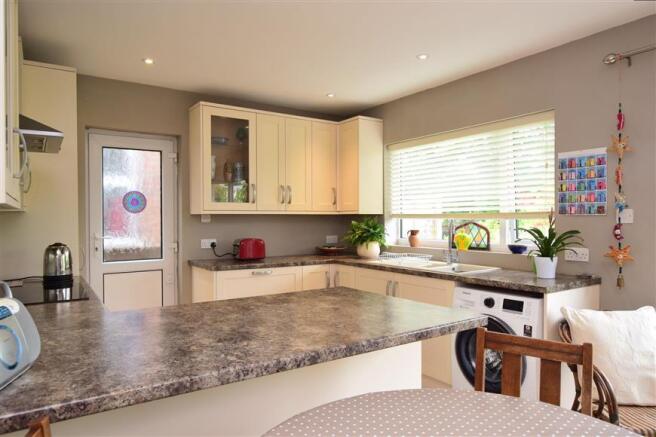Kitchen /Living Room