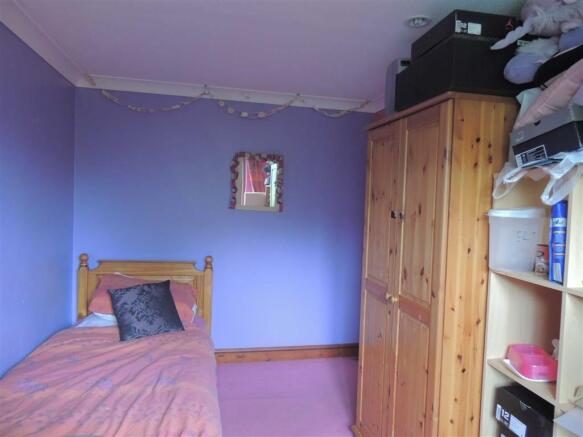 Bedroom: