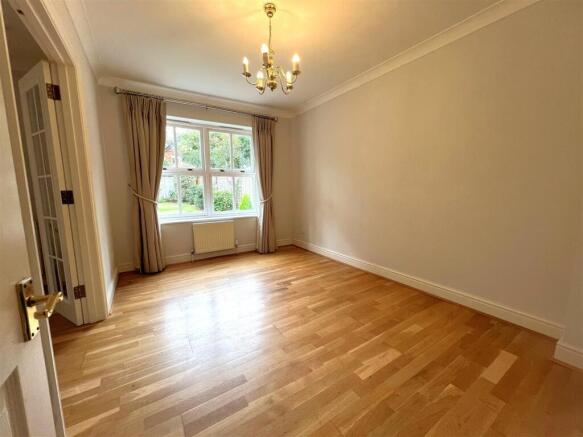 dining room.jpg