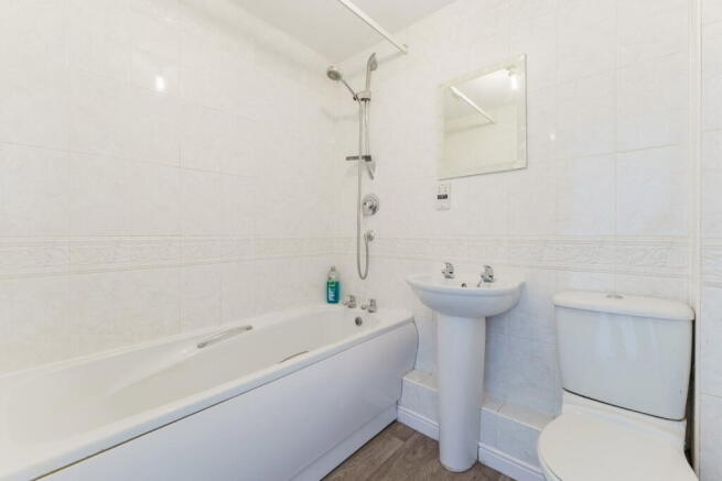 2 bed Terraced for sale Image 11