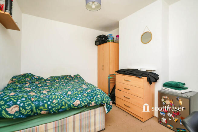 68bullingdonroadox41