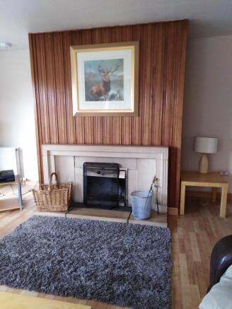 Lounge with open fireplace