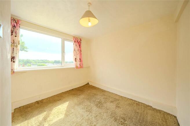 3 bed Semi-Detached for sale Image 11