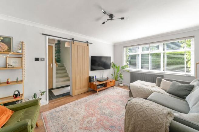 3 bed Terraced for sale Image 2