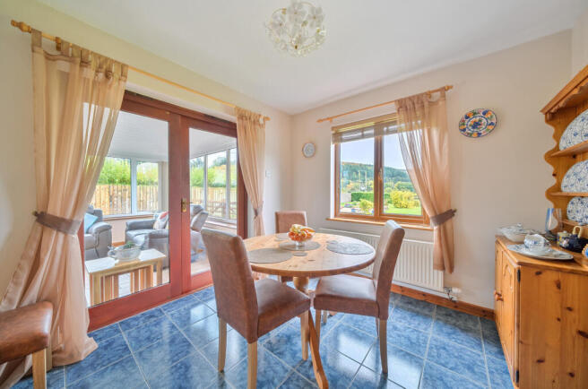 1369791-29-68fa17...