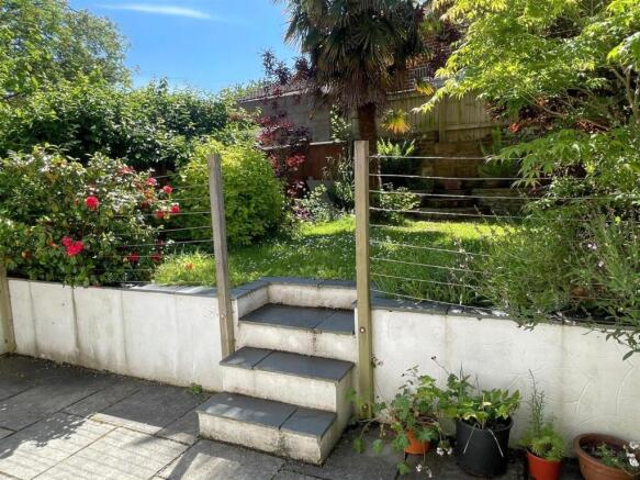 South Facing Garden